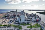Metsä Board,hat seine modernisierte Maschine für Faltschachtelkarton in Husum (Bild), Schweden, offiziell eingeweiht