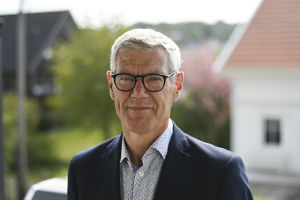 "Wir möchten unseren Kund*innen fundierte Orientierung bieten – und gleichzeitig unsere eigene Innovationsstrategie auf belastbare Zukunftstrends ausrichten", so Hans Larsson, Director Innovation bei Toyota Material Handling Europe