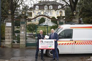 Marzek Etiketten+Packaging stiftet einen Krankenwagen für den zivilen Einsatz in Dnipro. Am 13.12. übergab Dr. Johannes Michael Wareka, 4. Marzek-Generation, den Wagen an SE. Dr. Vasyl Khymynets, Botschafter der Ukraine in Österreich