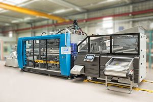 Becherformanlage Thermorunner KTR 5.1 Speed mit PUS Stapelgerät