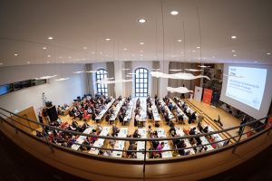 Das traditionelle Jahresabschluss-Treffen der Branche findet als Präsenzveranstaltung statt