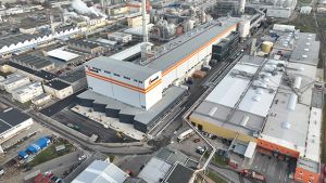 Mondis erfolgreiche Inbetriebnahme einer neuen 400-Millionen-Euro Papiermaschine in Štětí stärkt die Führungsposition des Unternehmens im Bereich nachhaltiger Verpackungen