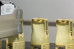 Drop-On-Demand Inkjet-Drucker (DOD): Die Tintenstrahldrucker von Markoprint beschriften saugfähige und nicht-saugfähige Oberflächen schnell, günstig und berührungslos.