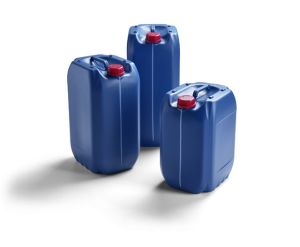 Die SLT Kanister gibt es mit einem Rezyklat-Anteil von 35 % mit UN-Zulassung