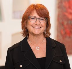 Danièle KAPEL-MARCOVICI, CEO der RAJA-Gruppe