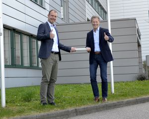 Andreas Rupp (l.) übernimmt von Rainer Busch die Verantwortung für den Geschäftsbereich Life Cycle Service bei Kardex Mlog